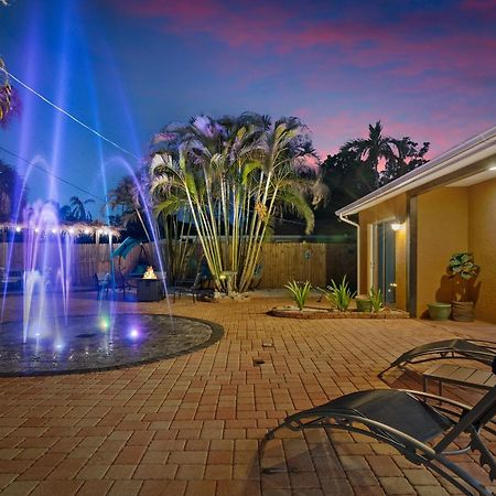Coastal Villa W Amazing Courtyard - Splash Pad! Sarasota Ngoại thất bức ảnh