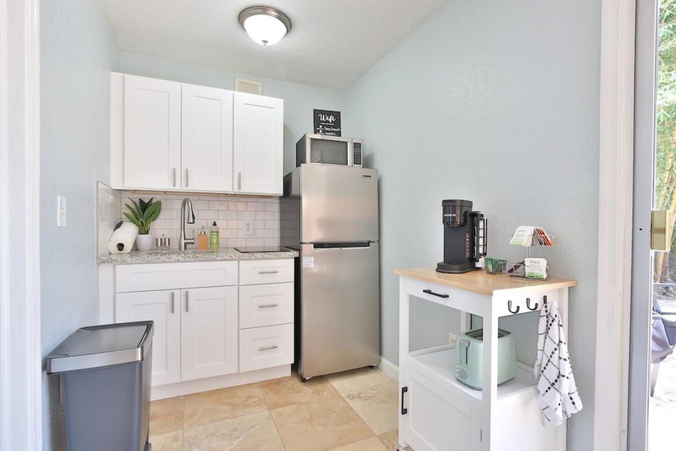 Coastal Villa W Amazing Courtyard - Splash Pad! Sarasota Ngoại thất bức ảnh